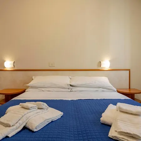 Stella Del Mare Hotel 3*