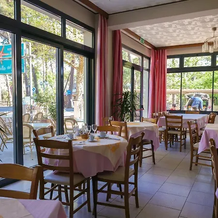 Stella Del Mare Hotel 3*